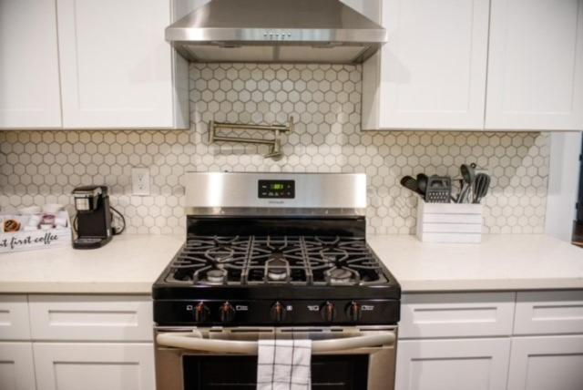 Nola Getaway With King Suite 10 Mins From French Quarter New Orleans Exterior photo